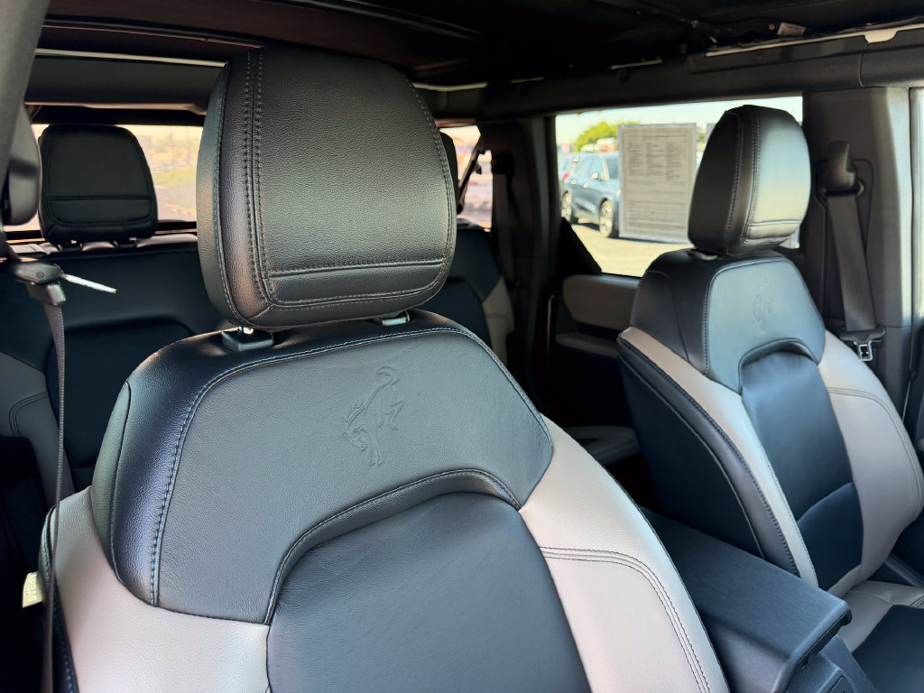 Used 2023 Ford Bronco Wildtrak AWD/4WD image 15