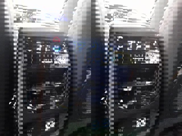 Used 2022 Jeep Grand Cherokee L Laredo image 38