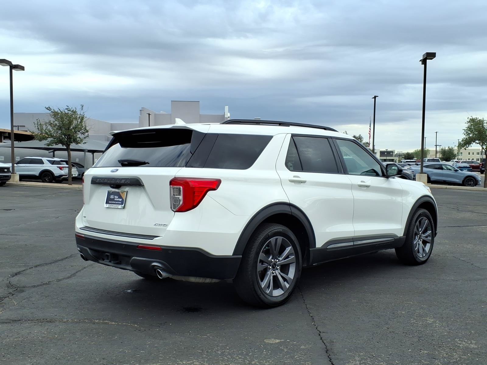 Certified 2023 Ford Explorer XLT w/ Equipment Group 202A AWD/4WD image 6
