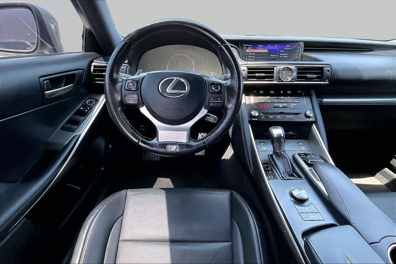 Used 2017 Lexus IS 200t F Sport w/ F Sport Package RWD image 9