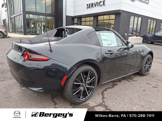 Used 2024 MAZDA MX-5 Miata RF Grand Touring RWD image 4