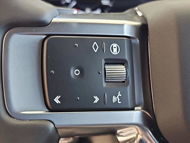 New 2025 Land Rover Discovery Dynamic SE AWD/4WD image 18