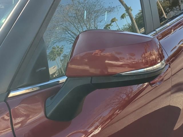 Used 2023 Toyota Highlander XLE image 13