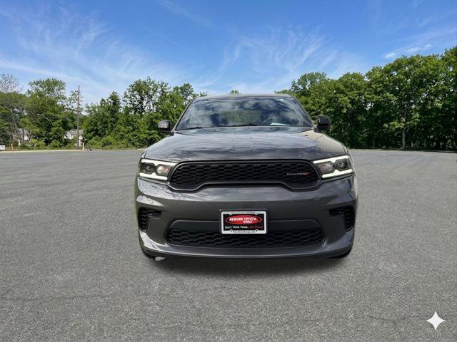 Used 2023 Dodge Durango GT AWD/4WD image 3