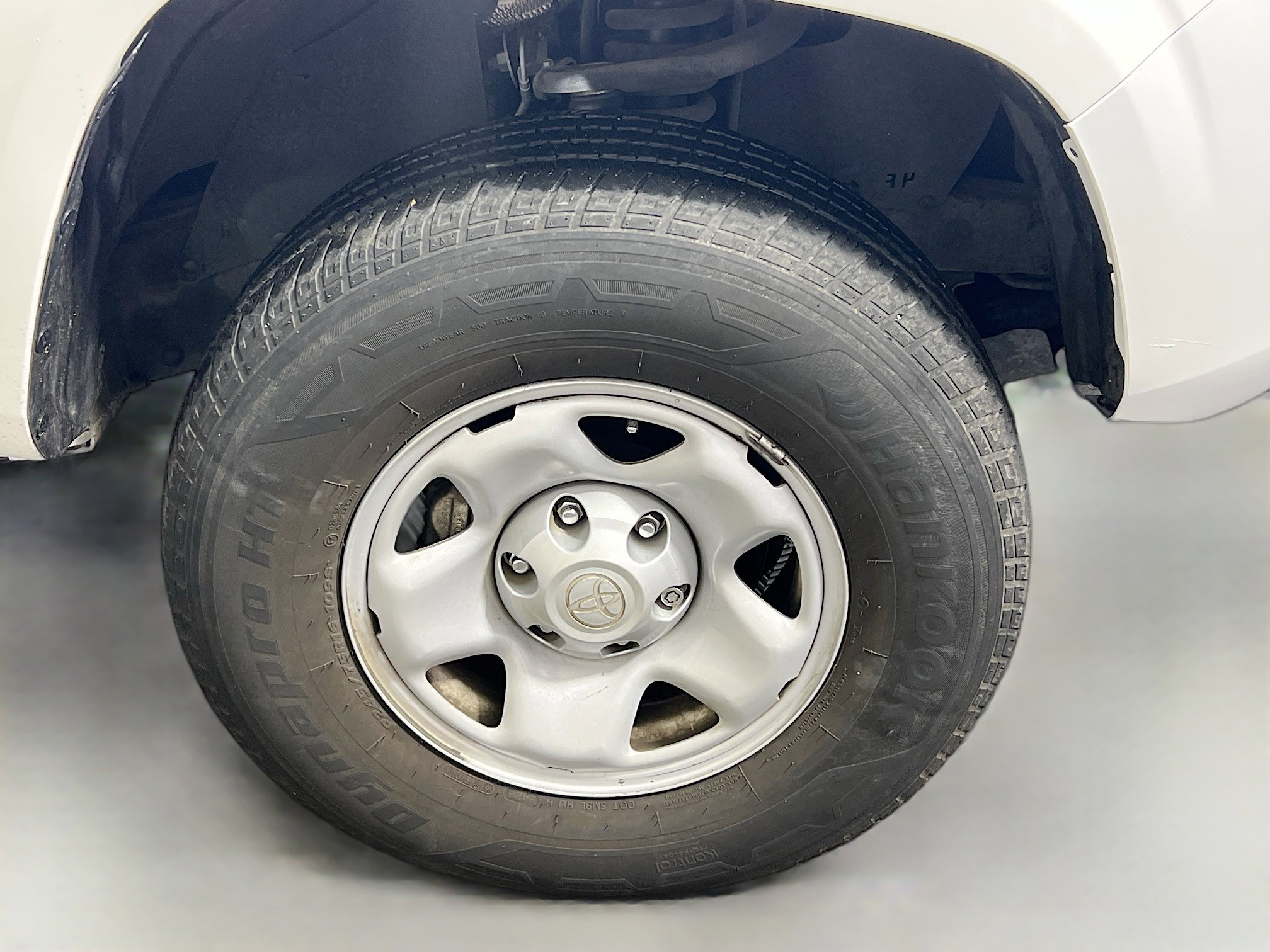 Used 2023 Toyota Tacoma SR image 13