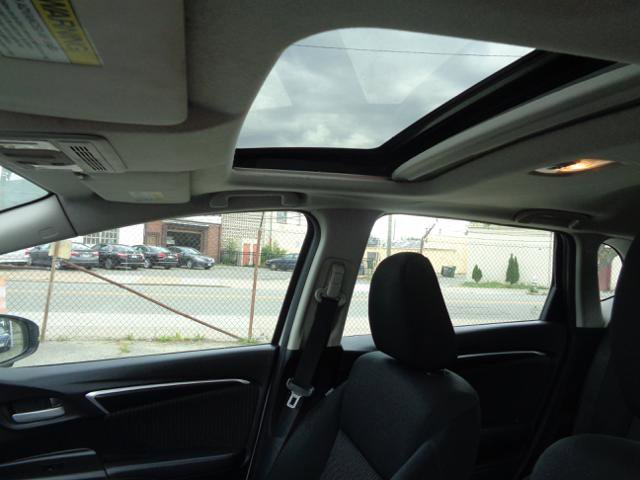 Used 2018 Honda Fit EX image 26