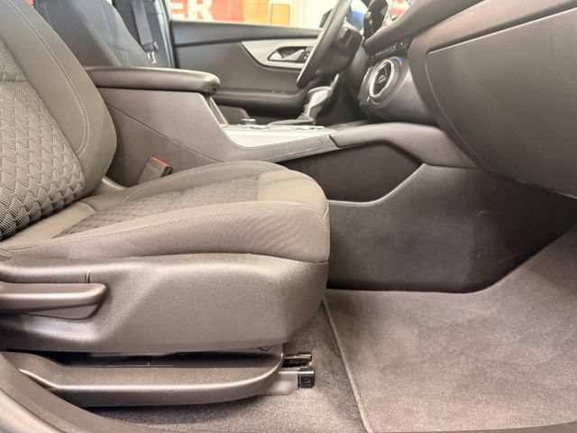Used 2022 Chevrolet Blazer LT FWD image 26
