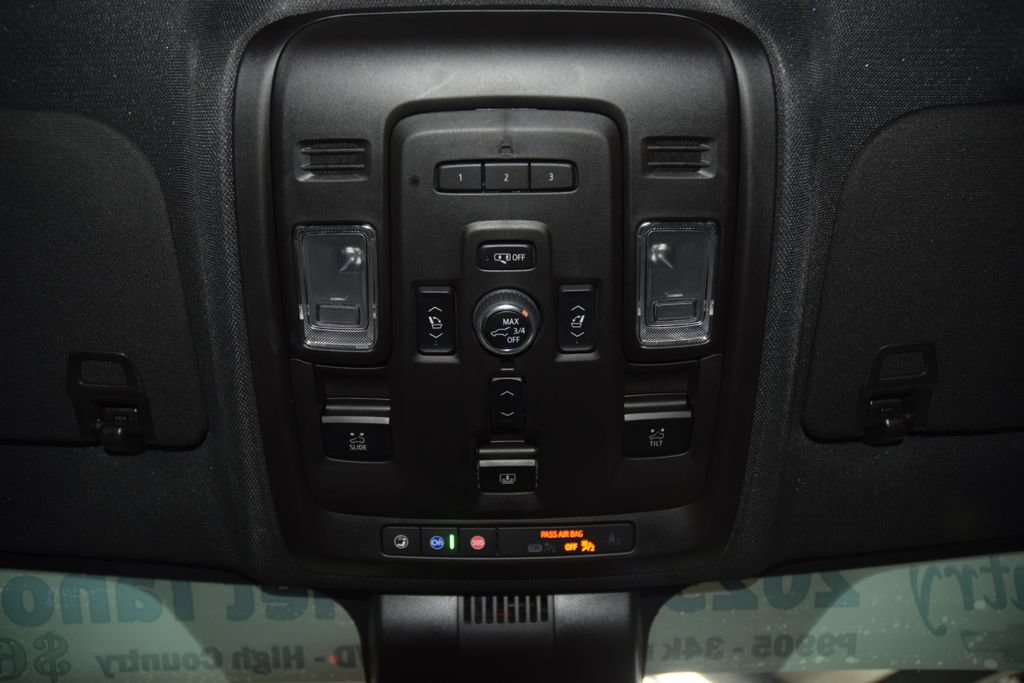 Used 2023 Chevrolet Tahoe High Country AWD/4WD image 52