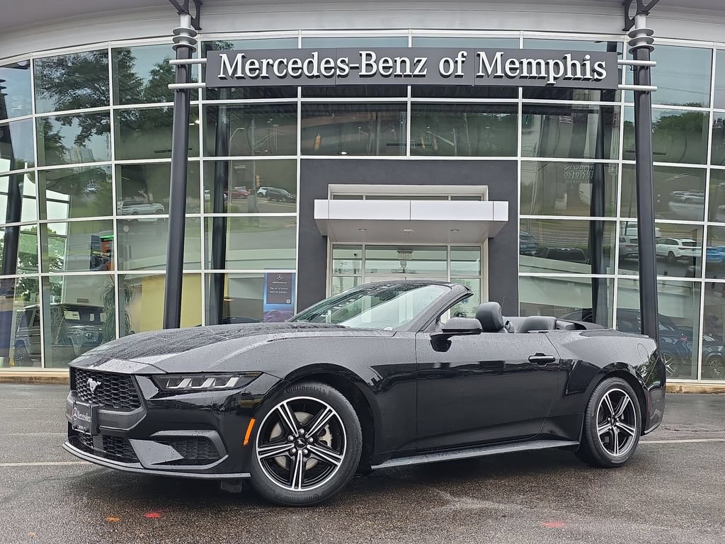 Used 2025 Ford Mustang Premium RWD image 1