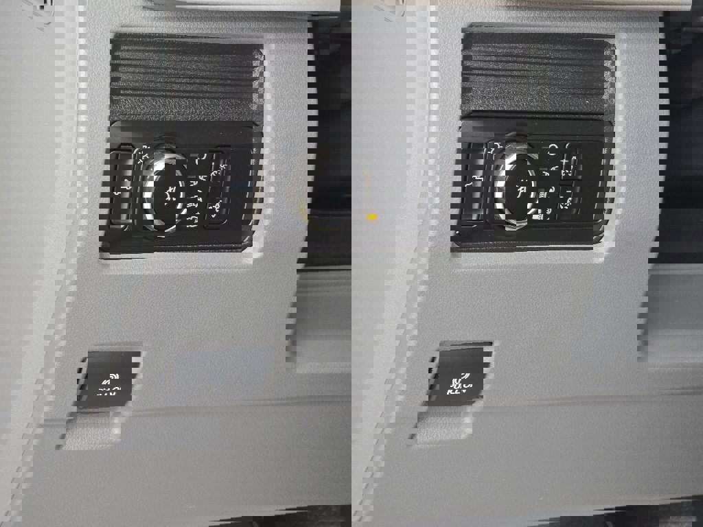New 2026 Ford F350 XL w/ XL Chrome Package image 5