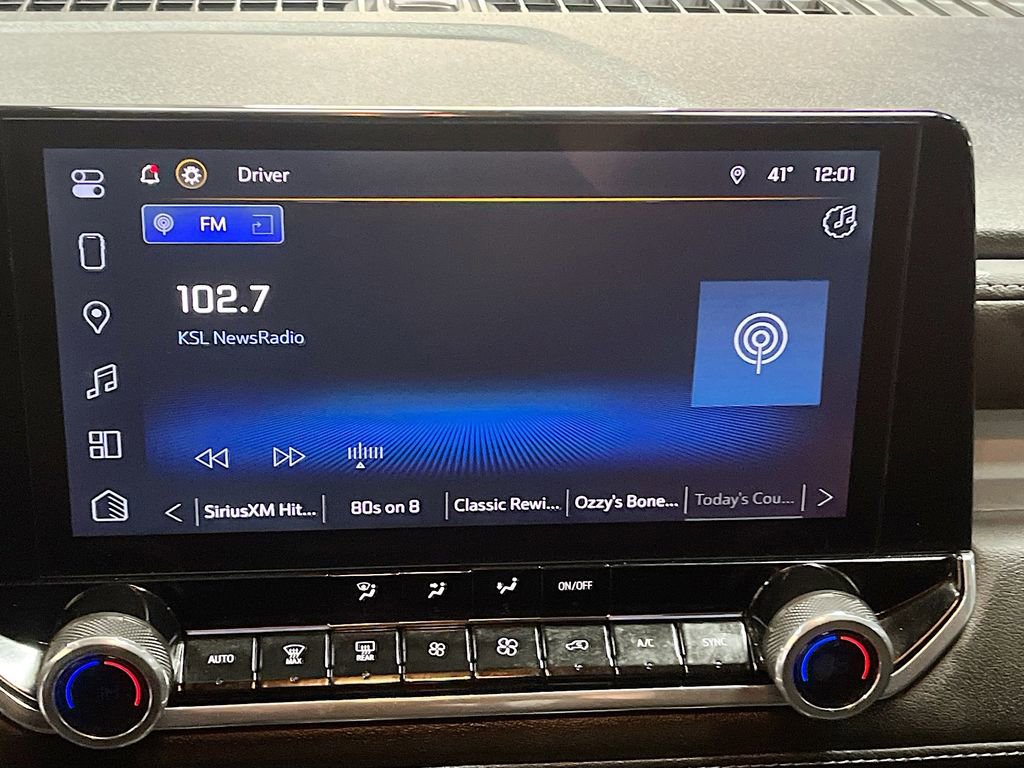 Used 2024 Chevrolet Colorado LT w/ LT Convenience Package image 15