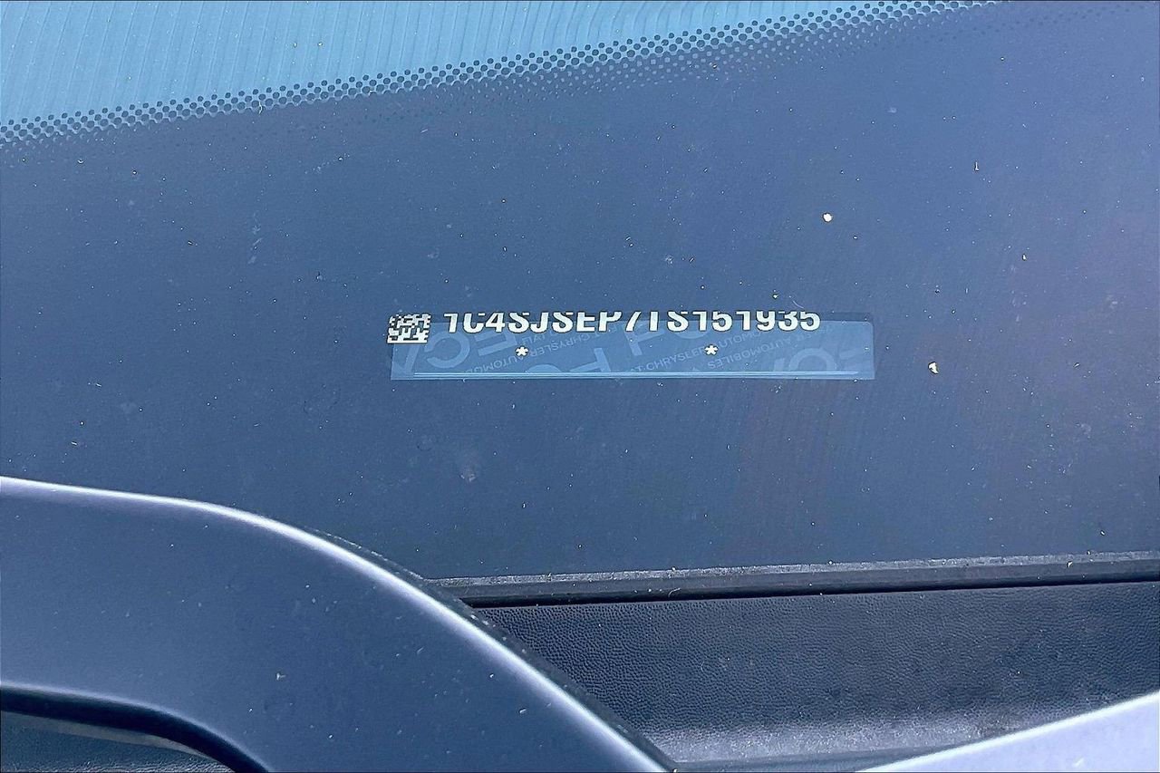 New 2026 Jeep Grand Wagoneer L Summit w/ Premium Group III image 41