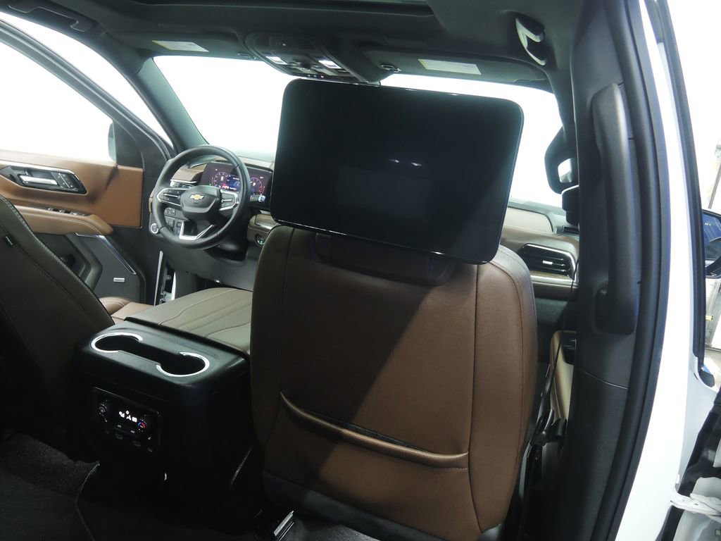 Used 2025 Chevrolet Tahoe High Country image 35