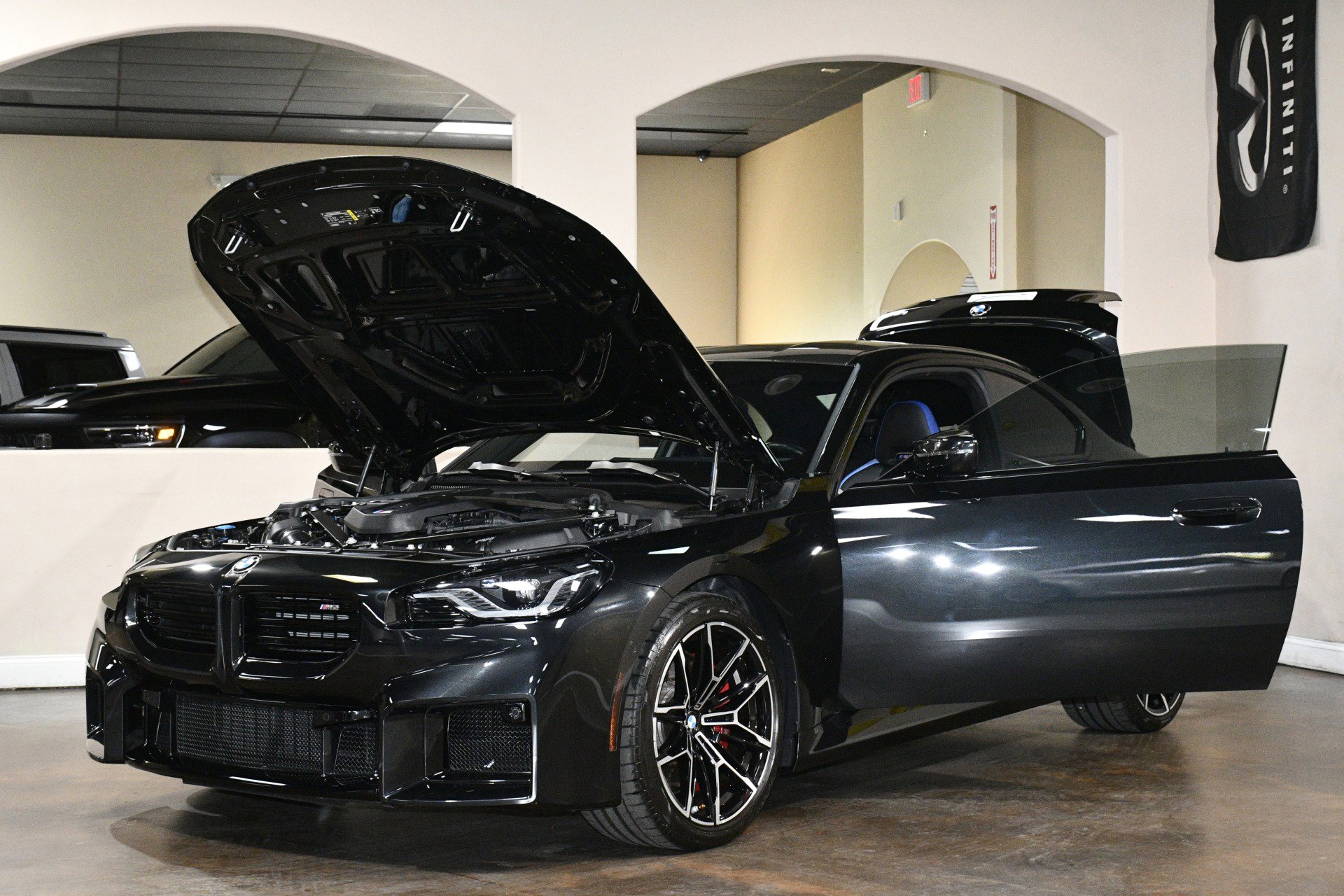 Used 2023 BMW M2 w/ Lighting Package image 90