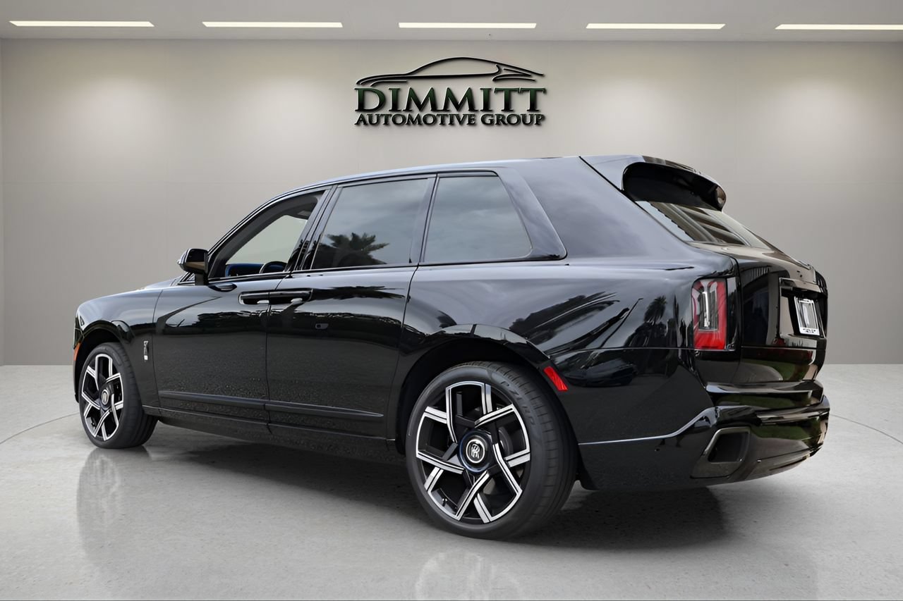Certified 2026 Rolls-Royce Cullinan Black Badge AWD/4WD image 7