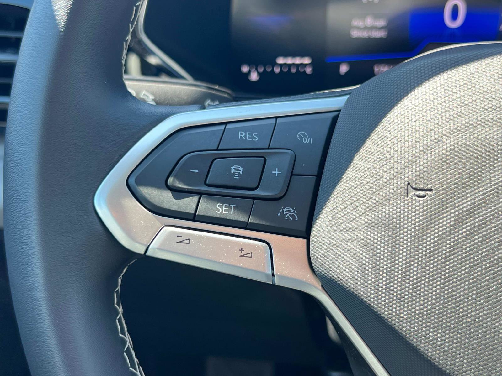 Certified 2024 Volkswagen Taos S image 7