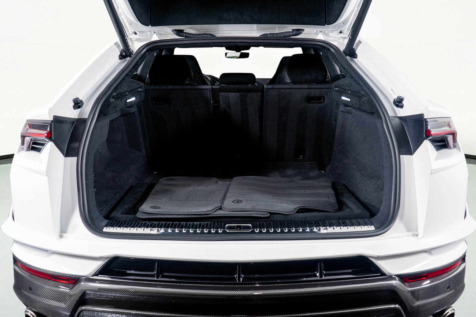 Used 2023 Lamborghini Urus Performante image 62