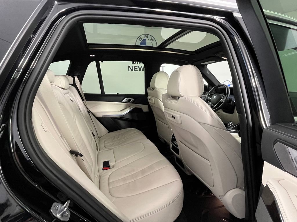 Used 2019 BMW X5 xDrive40i w/ Premium Package 2 AWD/4WD image 22