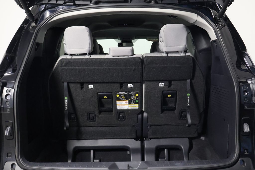 Used 2026 Toyota Sienna LE FWD image 15