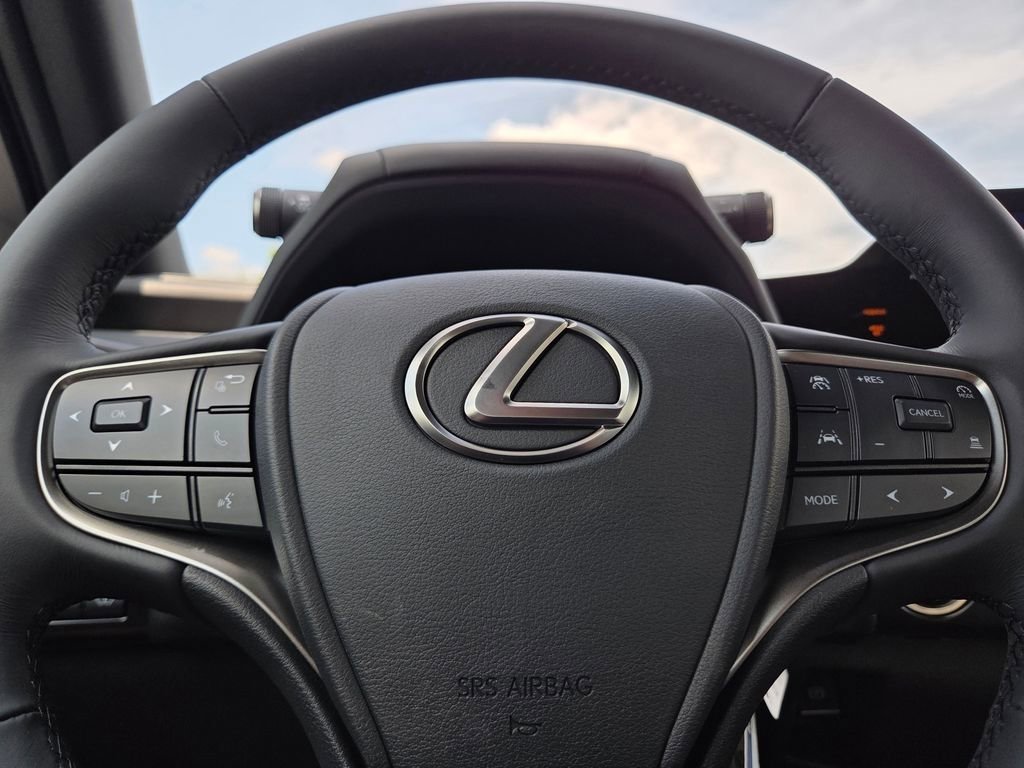 New 2026 Lexus UX 300h AWD image 36