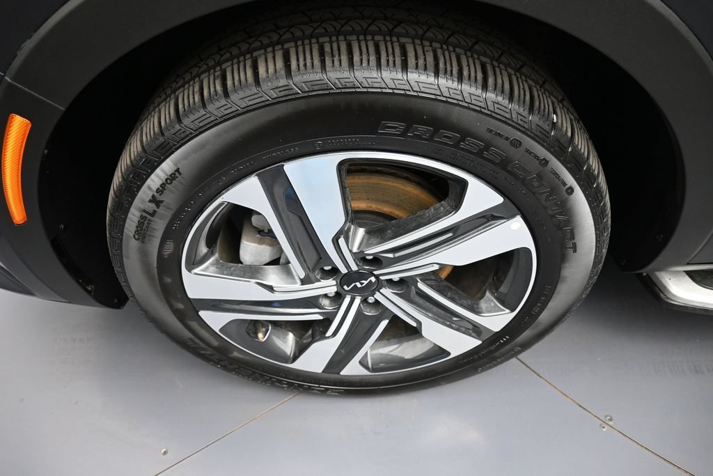 Certified 2023 Kia Sorento SX Prestige AWD/4WD image 14