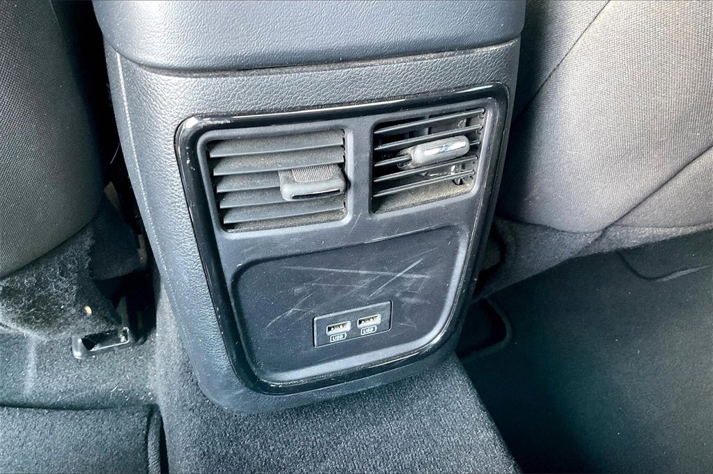 Used 2021 Dodge Charger SXT w/ Blacktop Package image 33