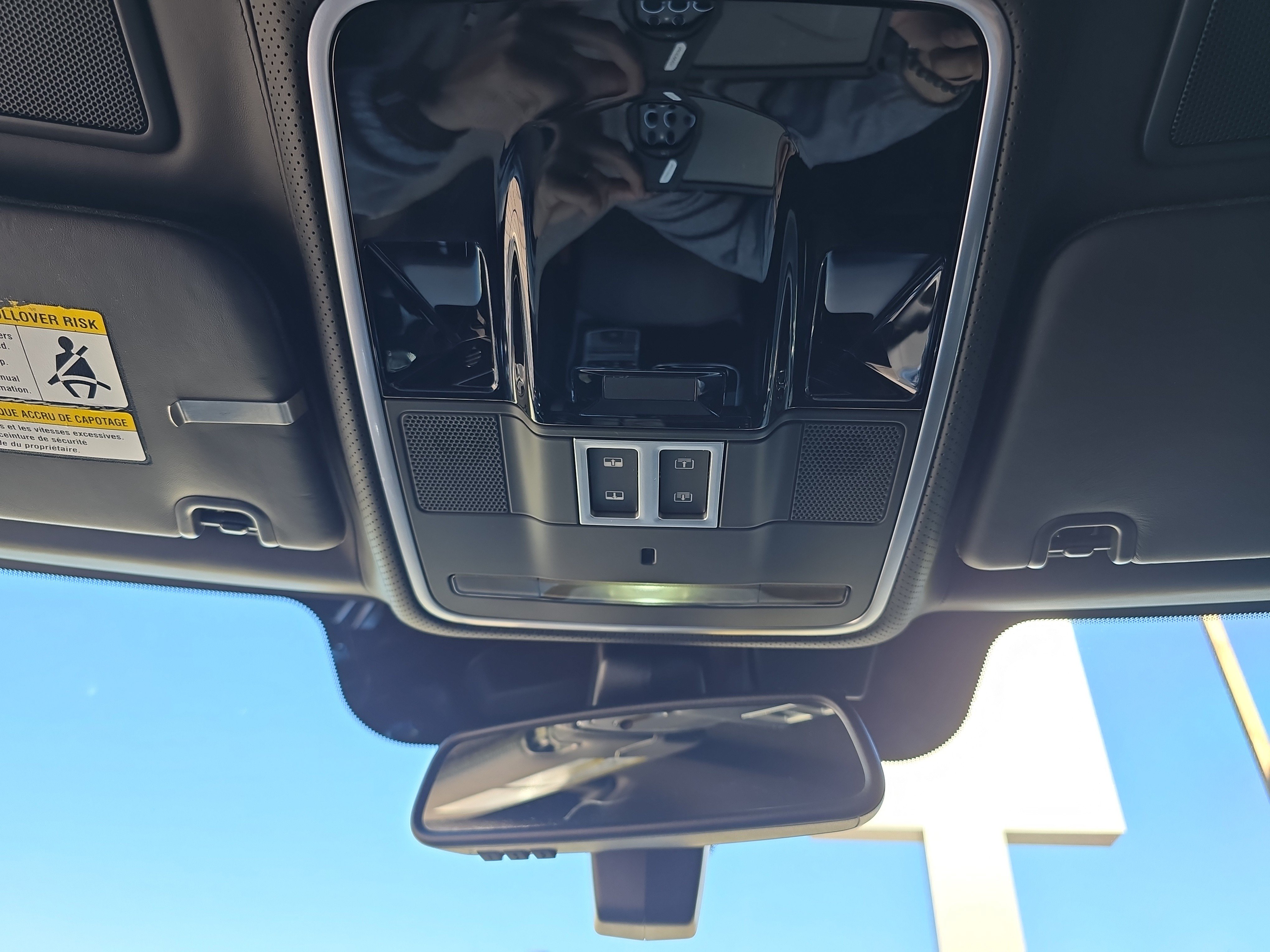 Used 2014 Land Rover Range Rover Autobiography AWD/4WD image 25