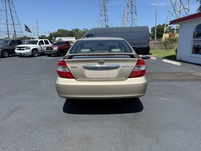 Used 2002 Toyota Camry LE FWD image 5