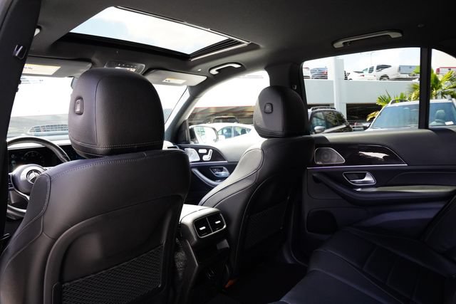 Used 2021 Mercedes-Benz GLE 350 4MATIC w/ Premium Package image 16