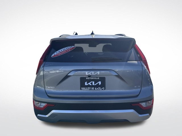 Certified 2025 Kia Niro LX image 18