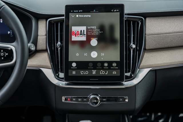 New 2026 Volvo XC90 B6 Plus image 21