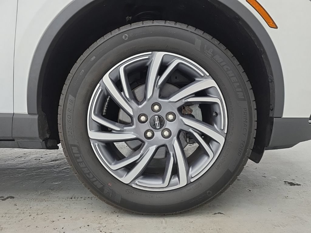 Used 2023 Lincoln Corsair AWD w/ Equipment Group 101A image 18