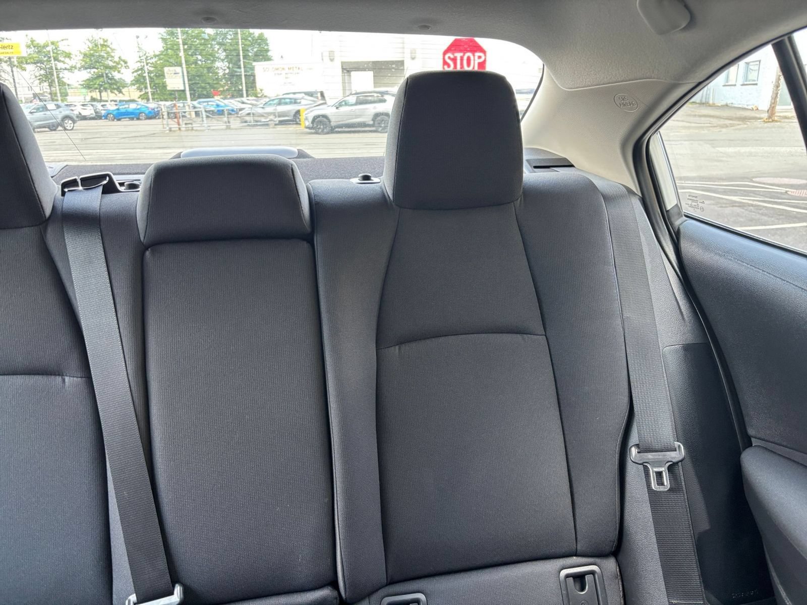 Used 2025 Toyota Corolla LE FWD image 31