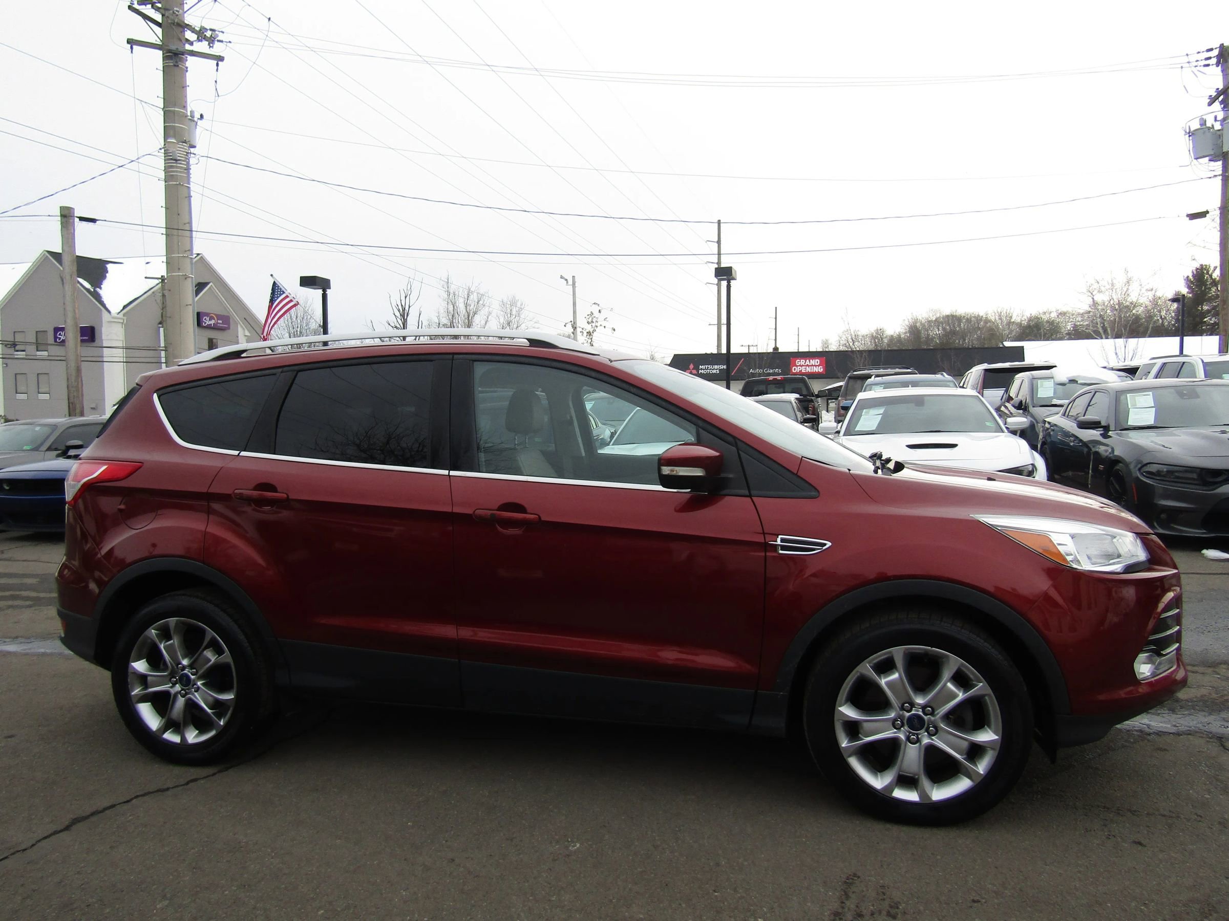 Used 2016 Ford Escape Titanium image 10