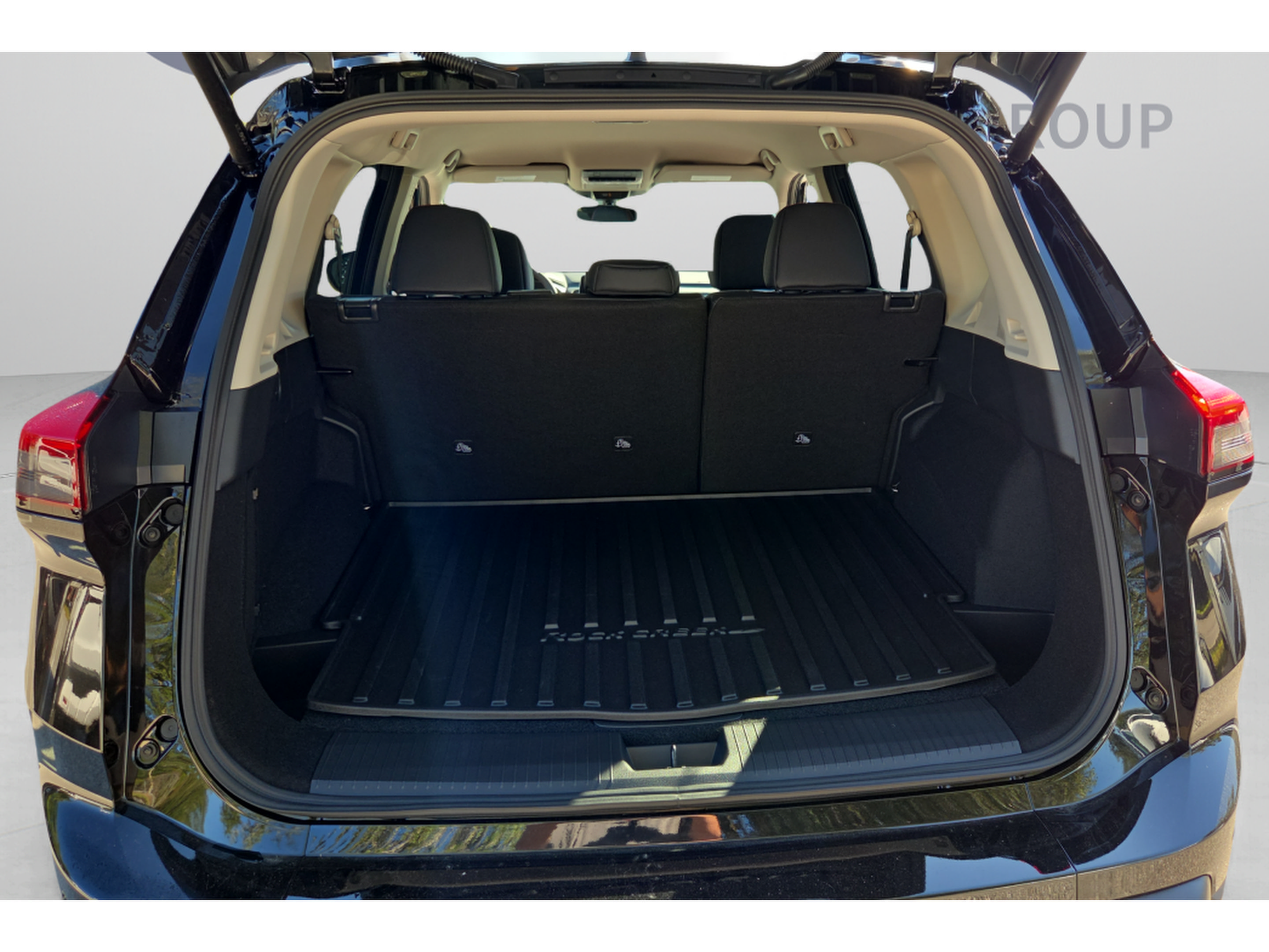 New 2026 Nissan Rogue SV AWD/4WD image 14