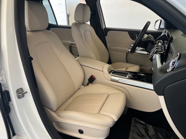 Used 2025 Mercedes-Benz EQB 300 4MATIC image 51