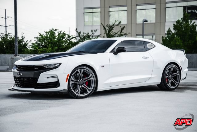 Used 2019 Chevrolet Camaro SS RWD image 39