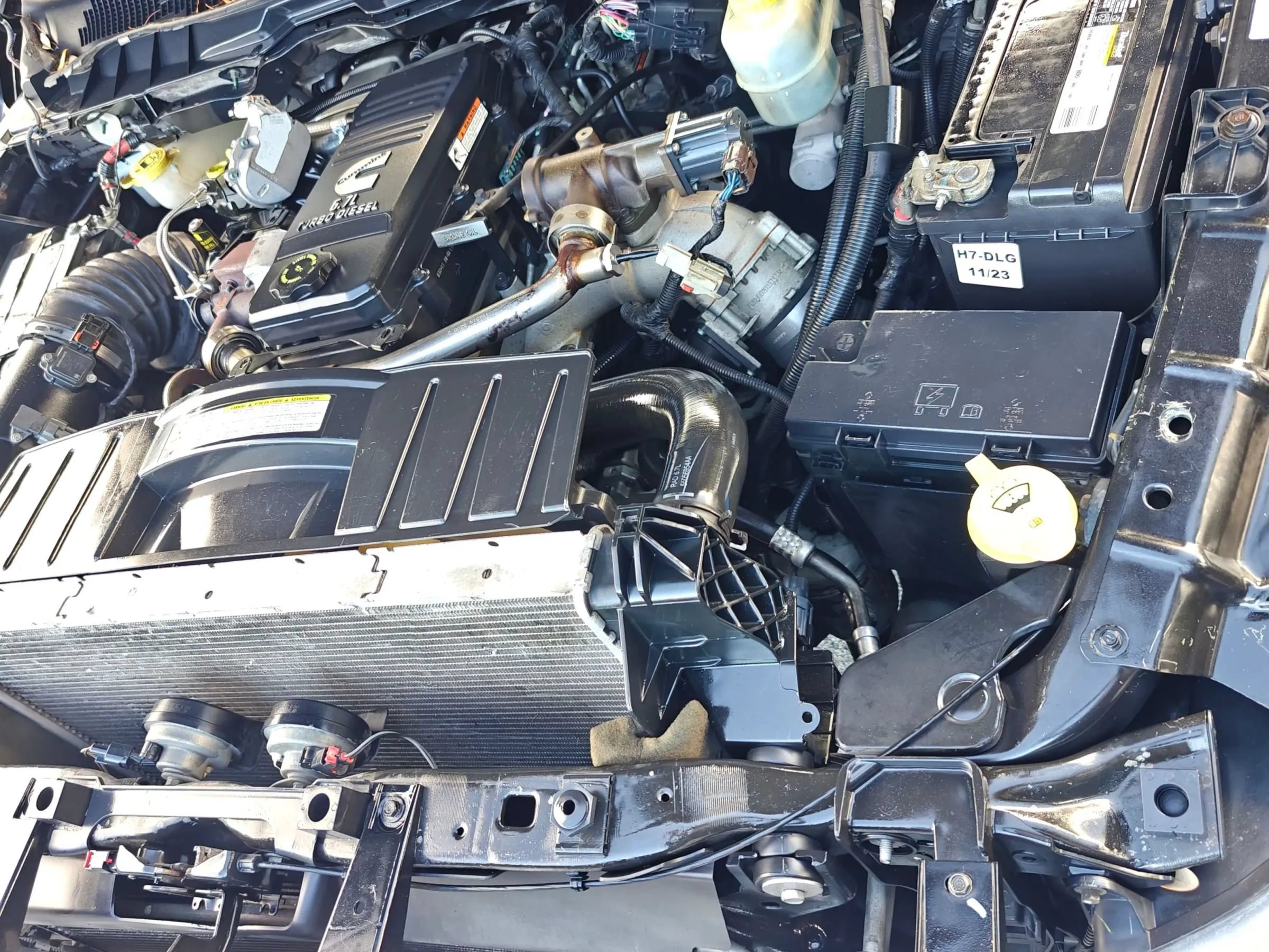 Used 2011 RAM 2500 Laramie RWD image 33