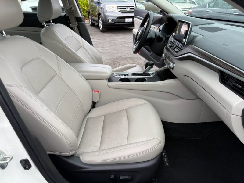 Used 2019 Nissan Altima 2.5 Platinum AWD/4WD image 27