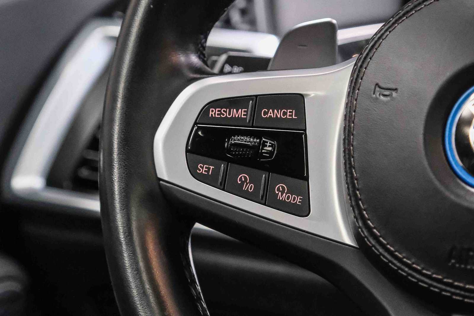 Used 2024 BMW X5 xDrive50e w/ M Sport Package AWD/4WD image 21