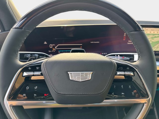 New 2026 Cadillac Escalade IQL Sport 2 w/ LPO, ONYX Package AWD/4WD image 28