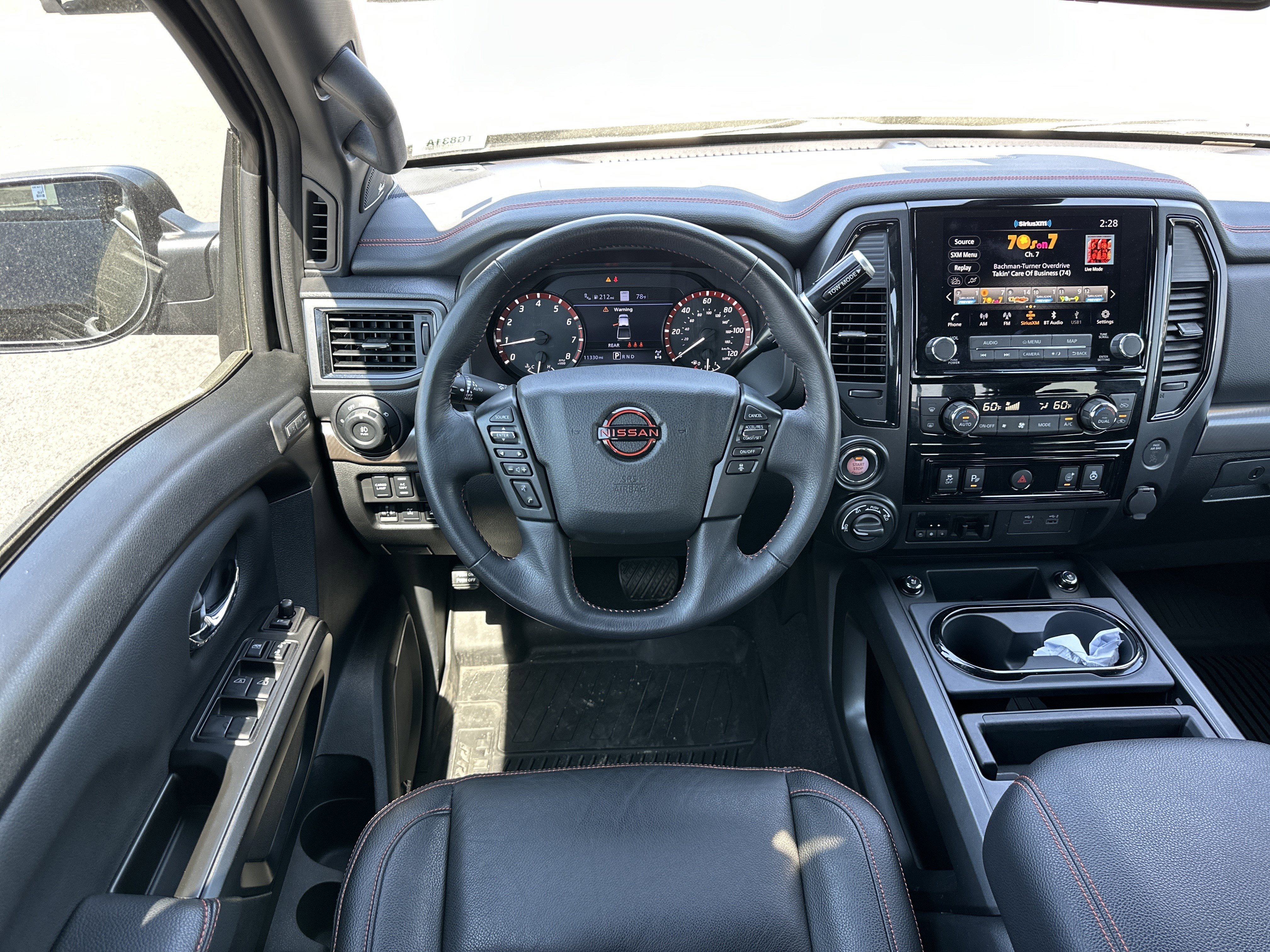 Used 2024 Nissan Titan PRO-4X w/ Pro-4x Convenience Package image 23