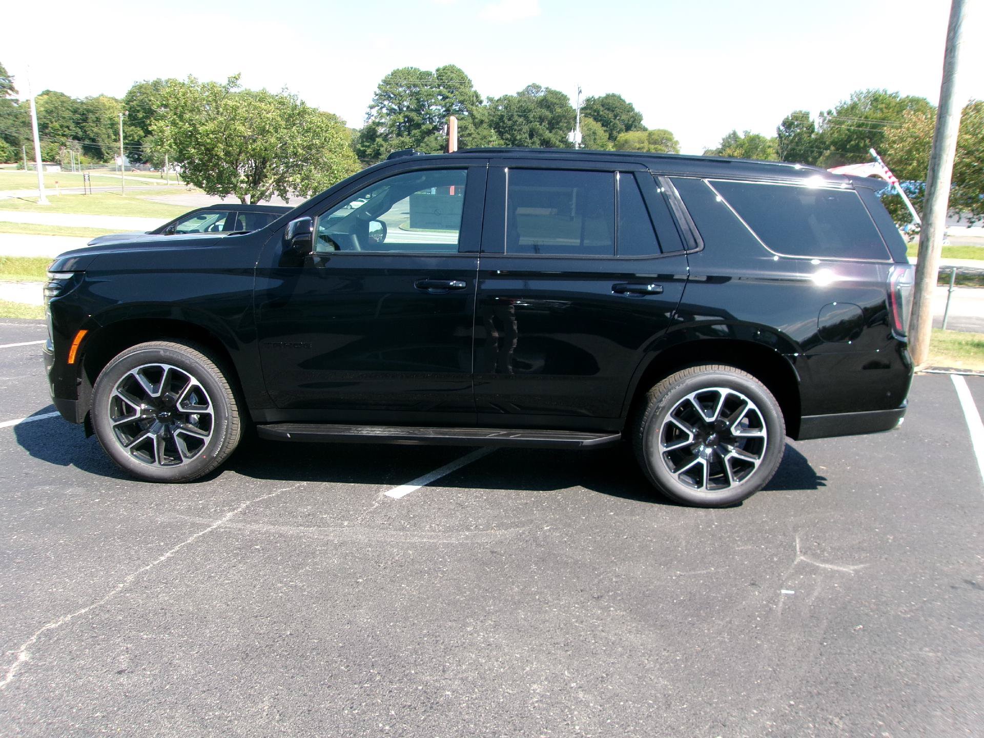 New 2026 Chevrolet Tahoe RST w/ Comfort Package AWD/4WD image 6