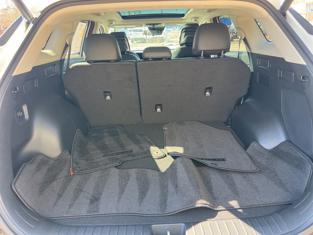 Certified 2025 Kia Sportage SX AWD/4WD image 29