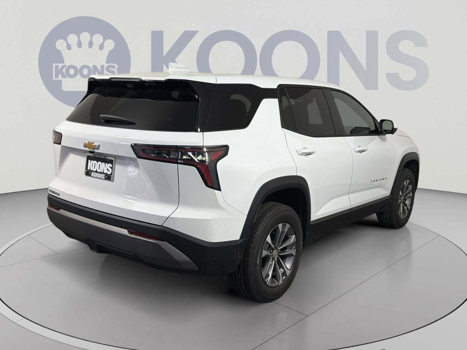 New 2027 Chevrolet Equinox LT w/ Safety and Technology Package FWD image 7