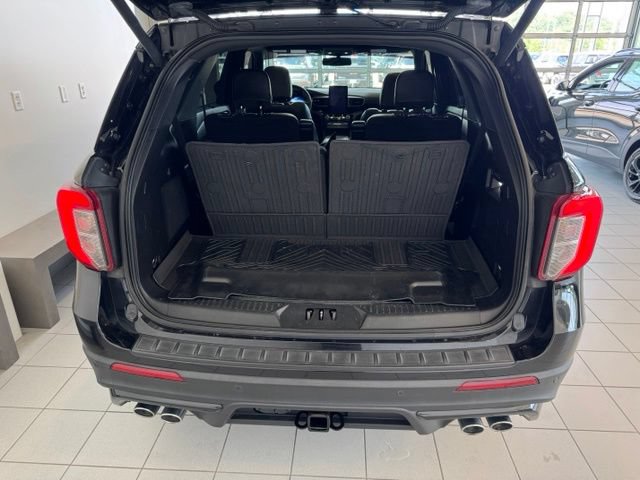 Used 2021 Ford Explorer ST w/ Equipment Group 401A AWD/4WD image 41