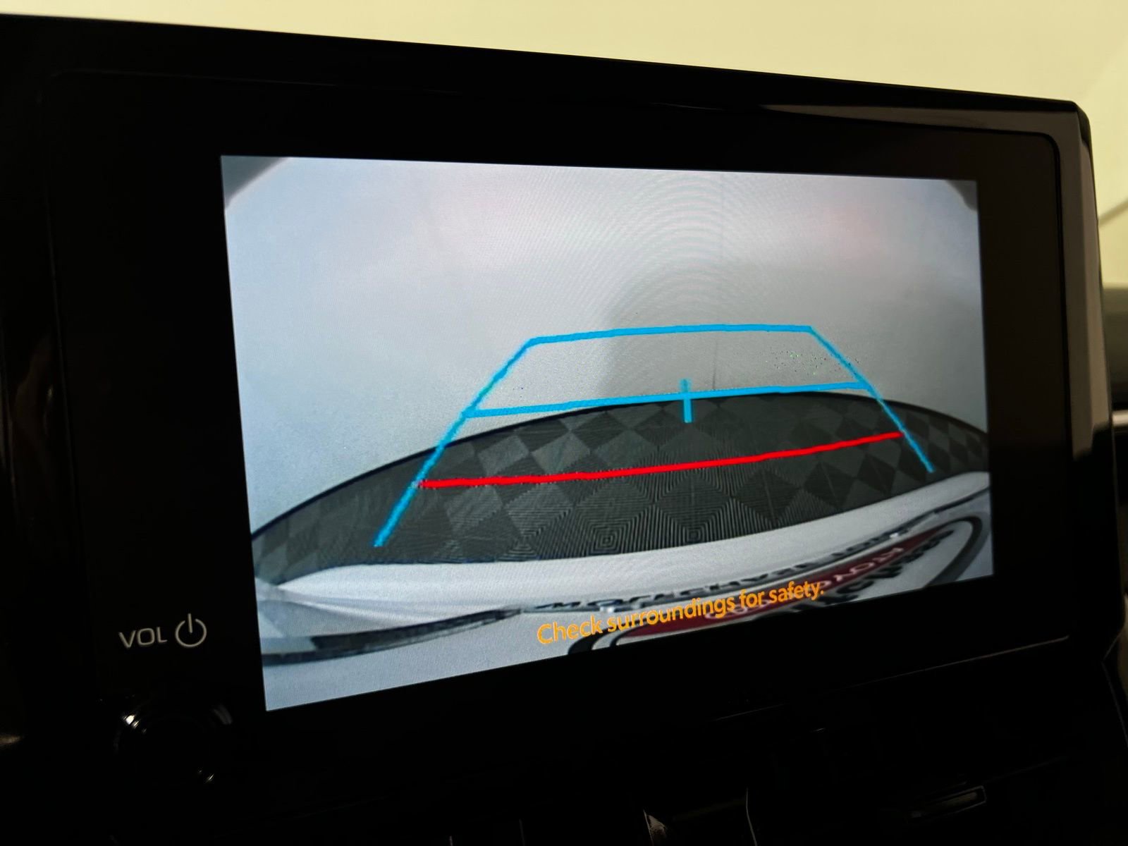 Certified 2025 Toyota Corolla LE image 18