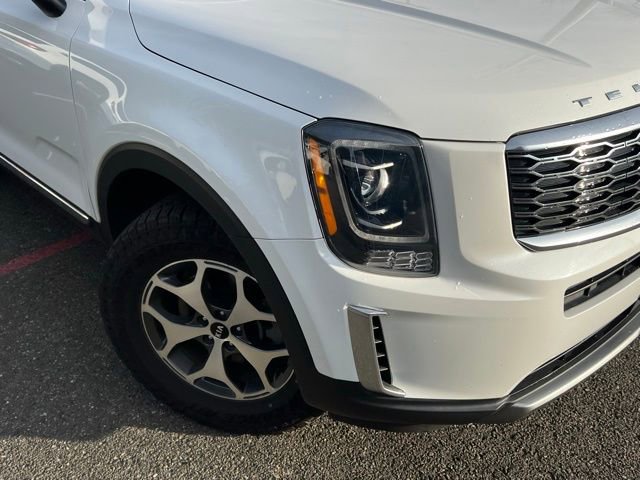Used 2021 Kia Telluride EX w/ Towing Package image 2