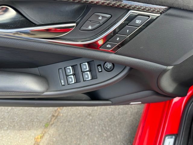 Used 2019 Cadillac CTS V w/ Luxury Package RWD image 15