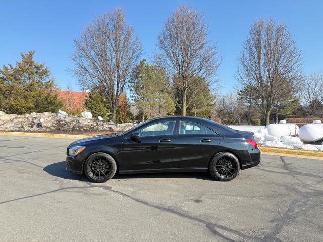 Used 2014 Mercedes-Benz CLA 250 4MATIC image 5